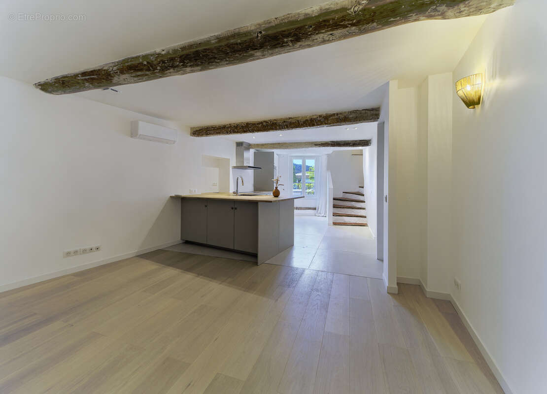 Maison à LA COLLE-SUR-LOUP