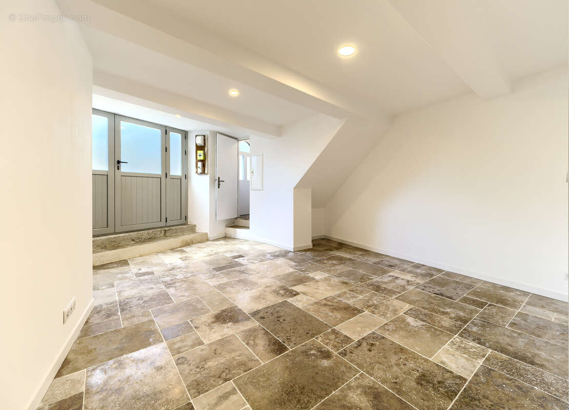 Maison à LA COLLE-SUR-LOUP