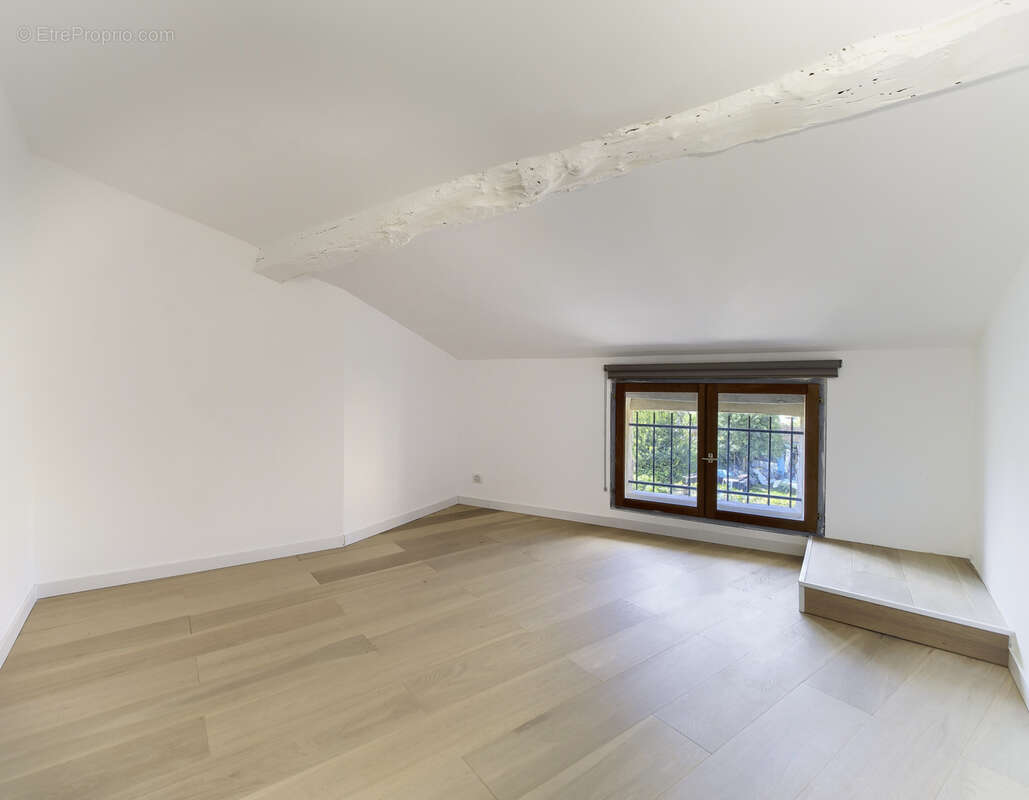 Maison à LA COLLE-SUR-LOUP