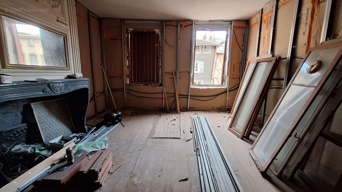 Appartement à THIERS