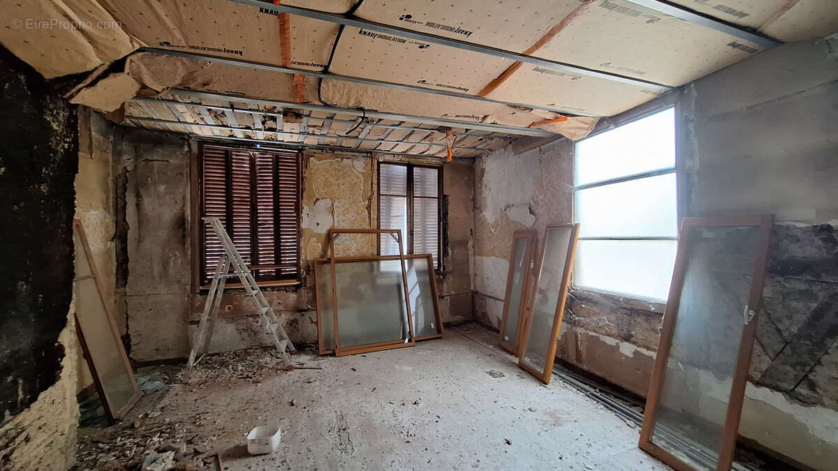 Appartement à THIERS