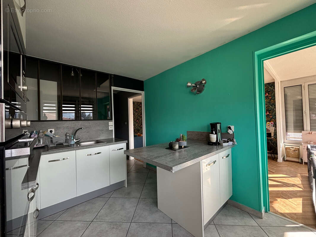 Appartement à FRAISSES