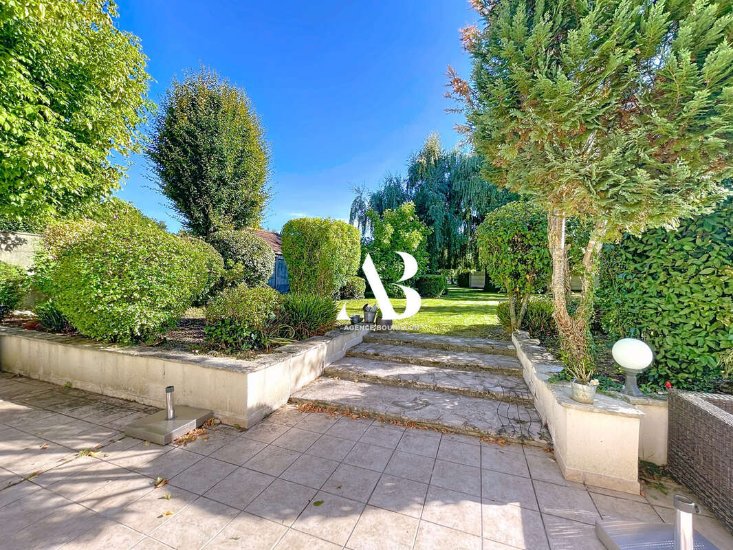 Maison à FONTENAILLES