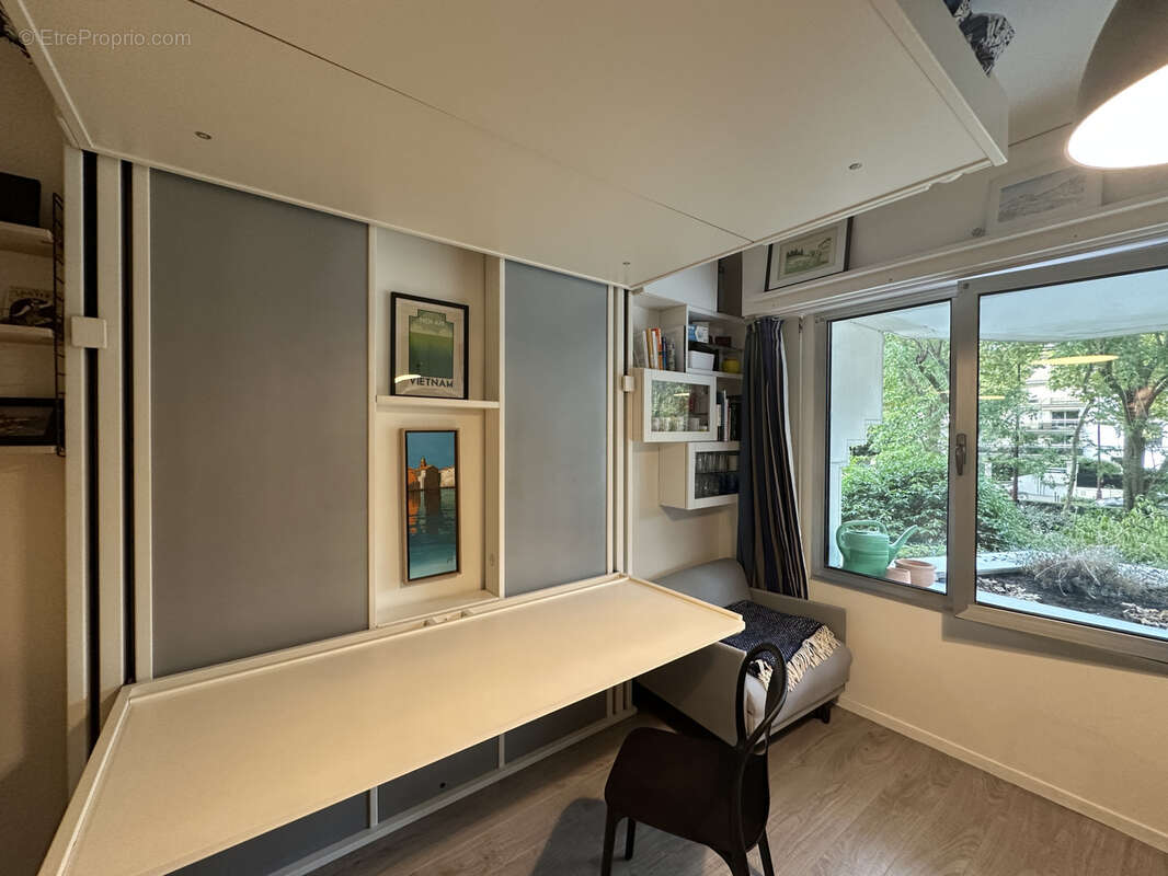 Appartement à NEUILLY-SUR-SEINE