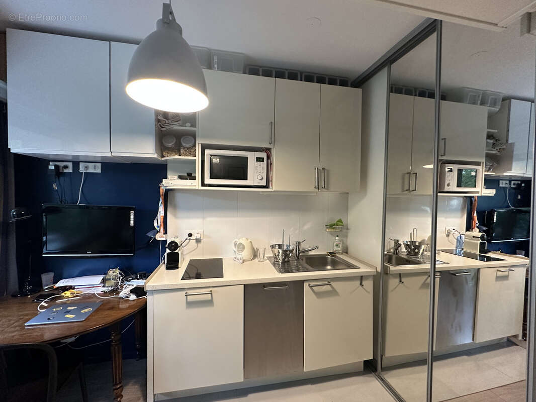 Appartement à NEUILLY-SUR-SEINE