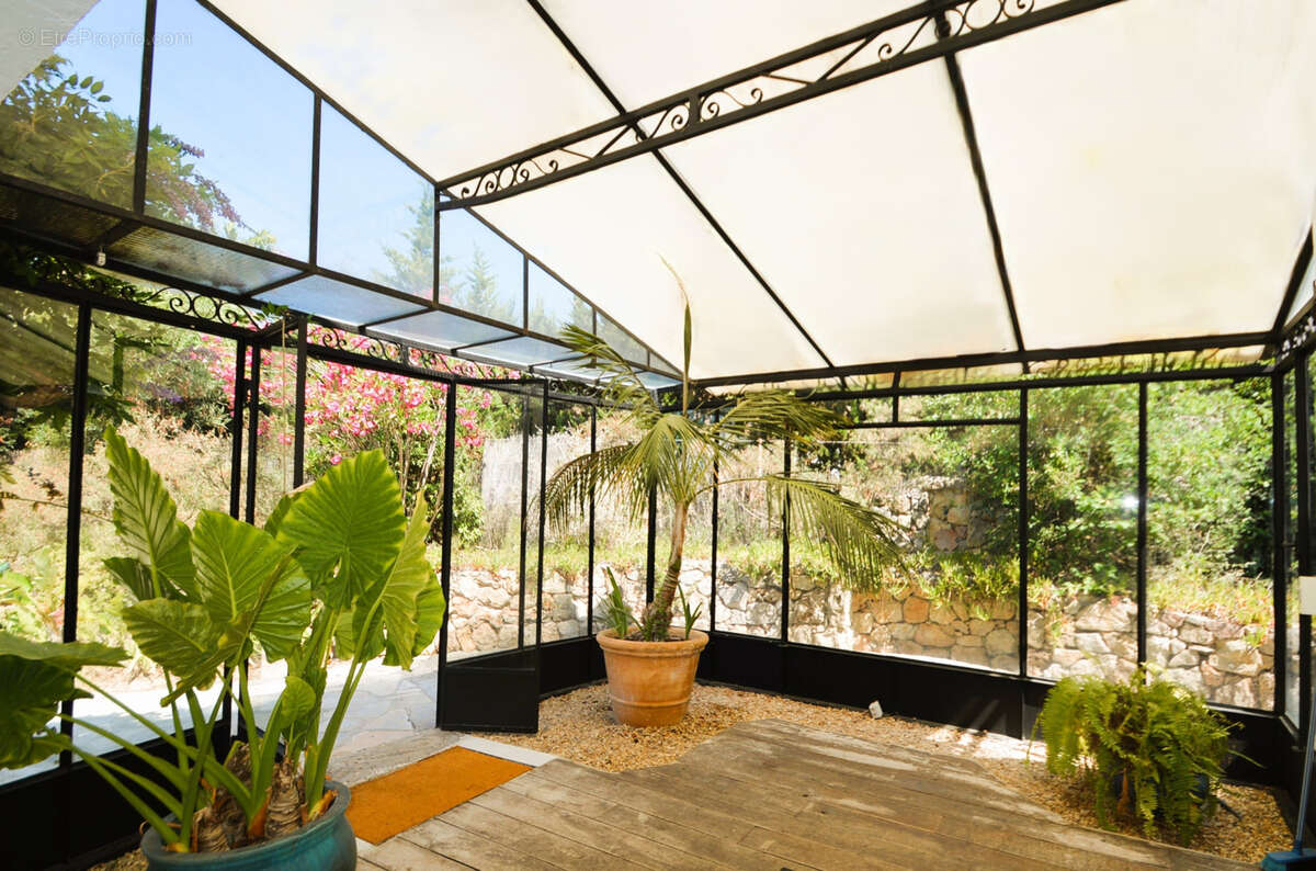 Maison à SAINT-RAPHAEL