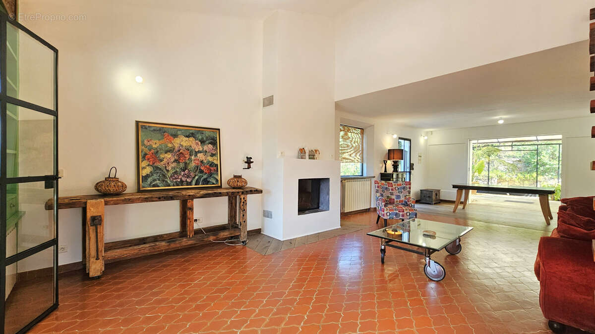 Maison à SAINT-RAPHAEL