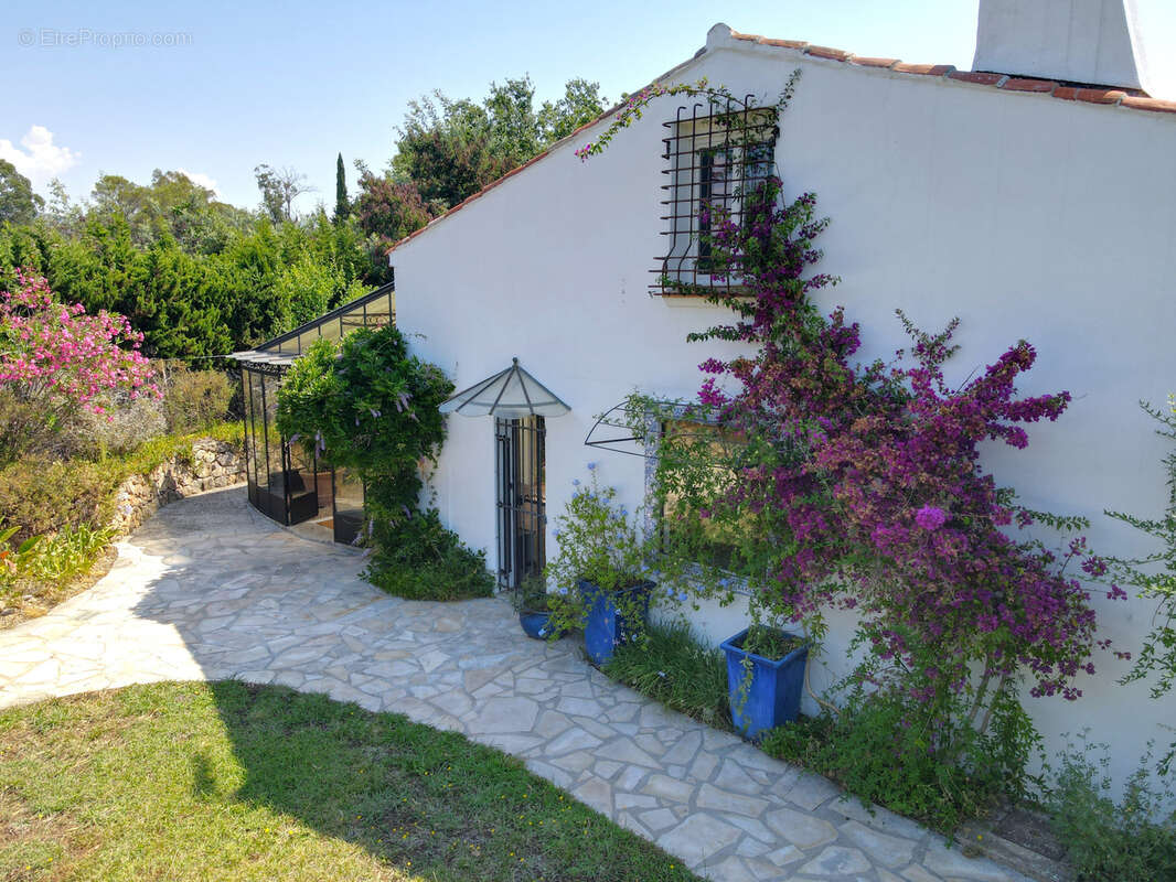 Maison à SAINT-RAPHAEL