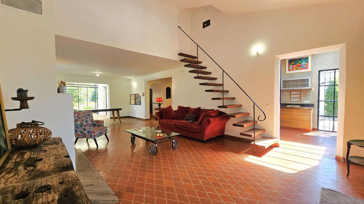 Maison à SAINT-RAPHAEL