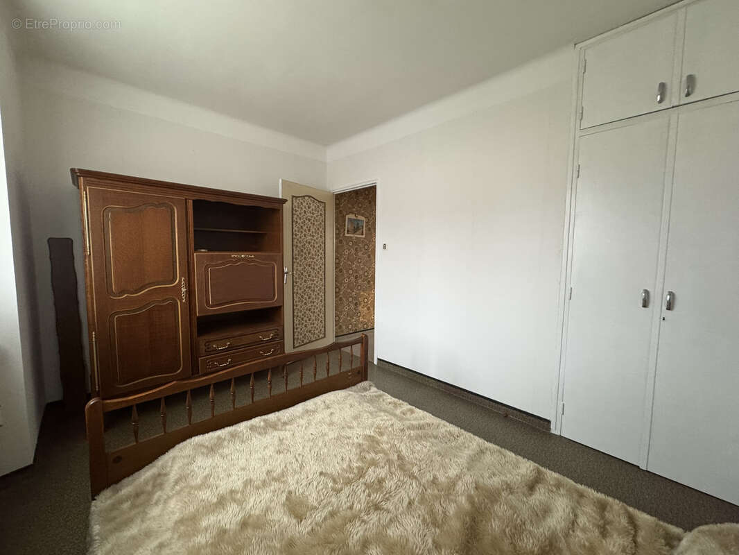 Maison à LUC-LA-PRIMAUBE