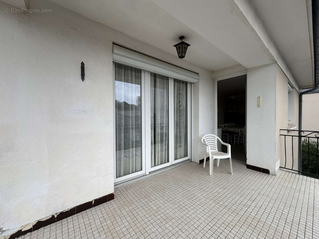 Maison à LUC-LA-PRIMAUBE