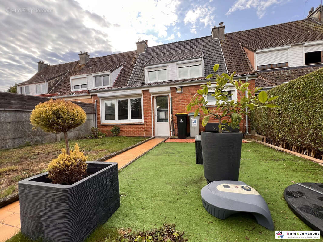 Maison à LONGUENESSE