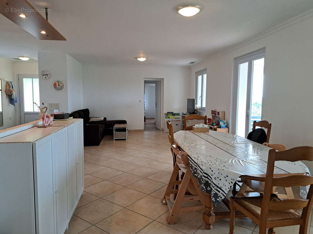 Maison à SAINT-MACAIRE