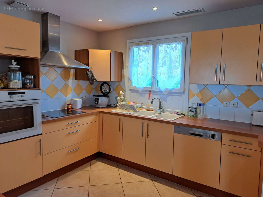 Maison à SAINT-MACAIRE