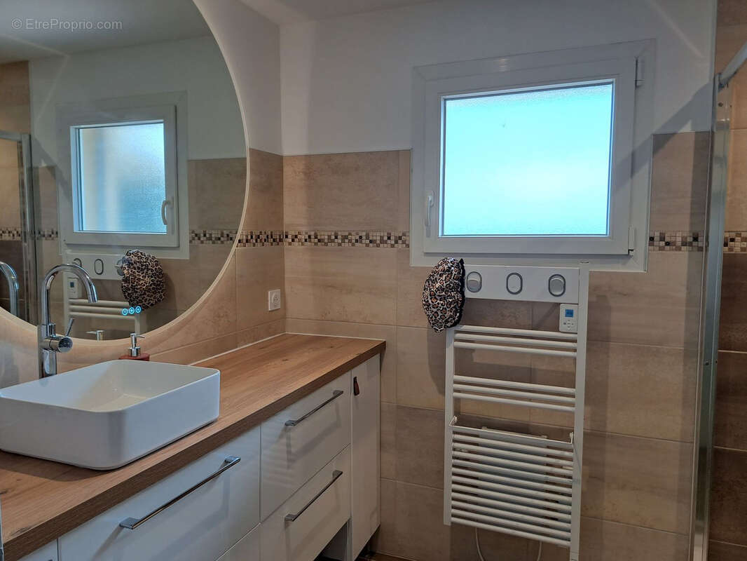 Maison à SAINT-MACAIRE