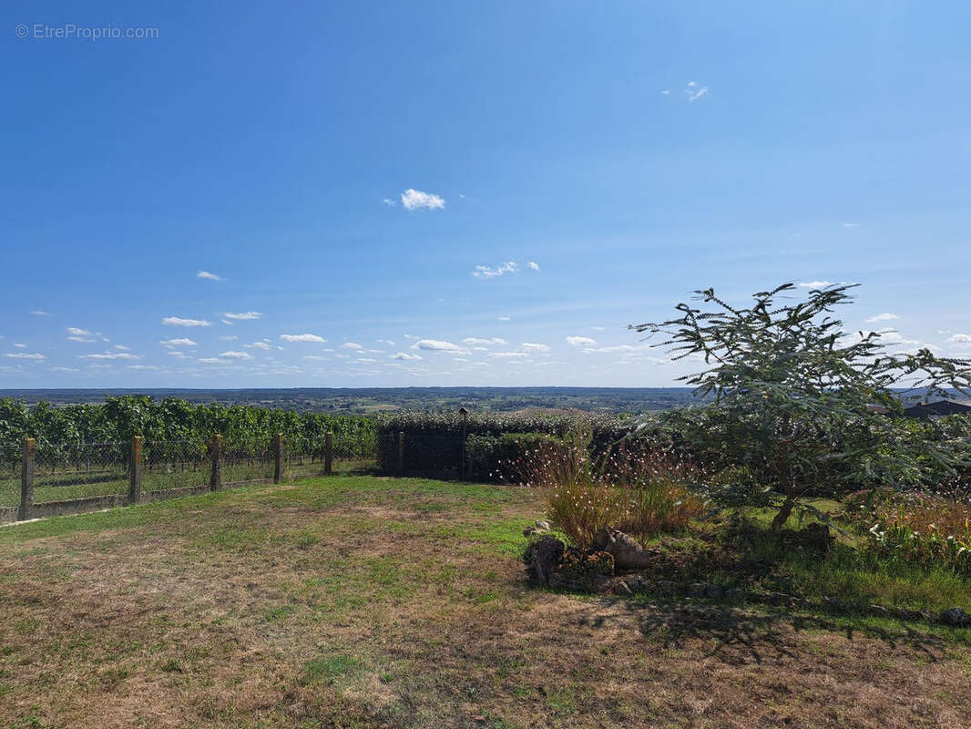Maison à SAINT-MACAIRE