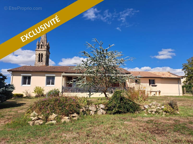 Maison à SAINT-MACAIRE