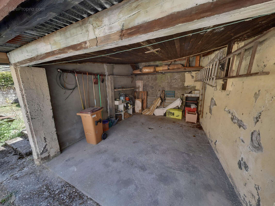 Maison à CHAMPAGNIER