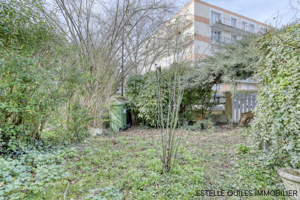 Maison à MAGNY-LES-HAMEAUX