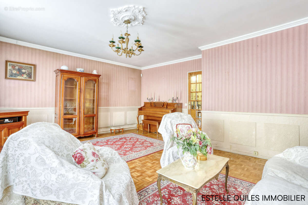 Maison à MAGNY-LES-HAMEAUX