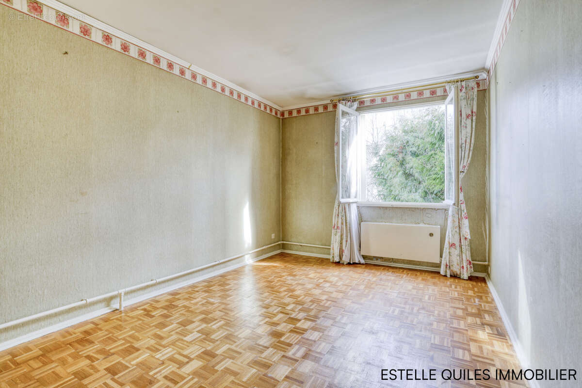 Maison à MAGNY-LES-HAMEAUX