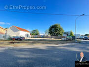 Terrain à MONTAUBAN