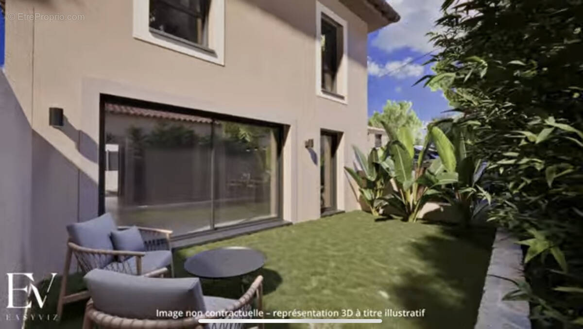 Maison à SANARY-SUR-MER