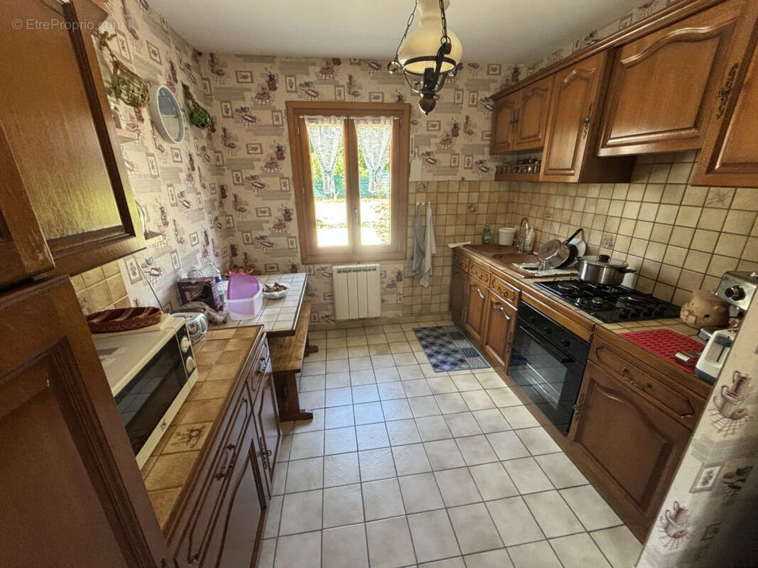 Maison à SAINT-GERMAIN-DES-FOSSES