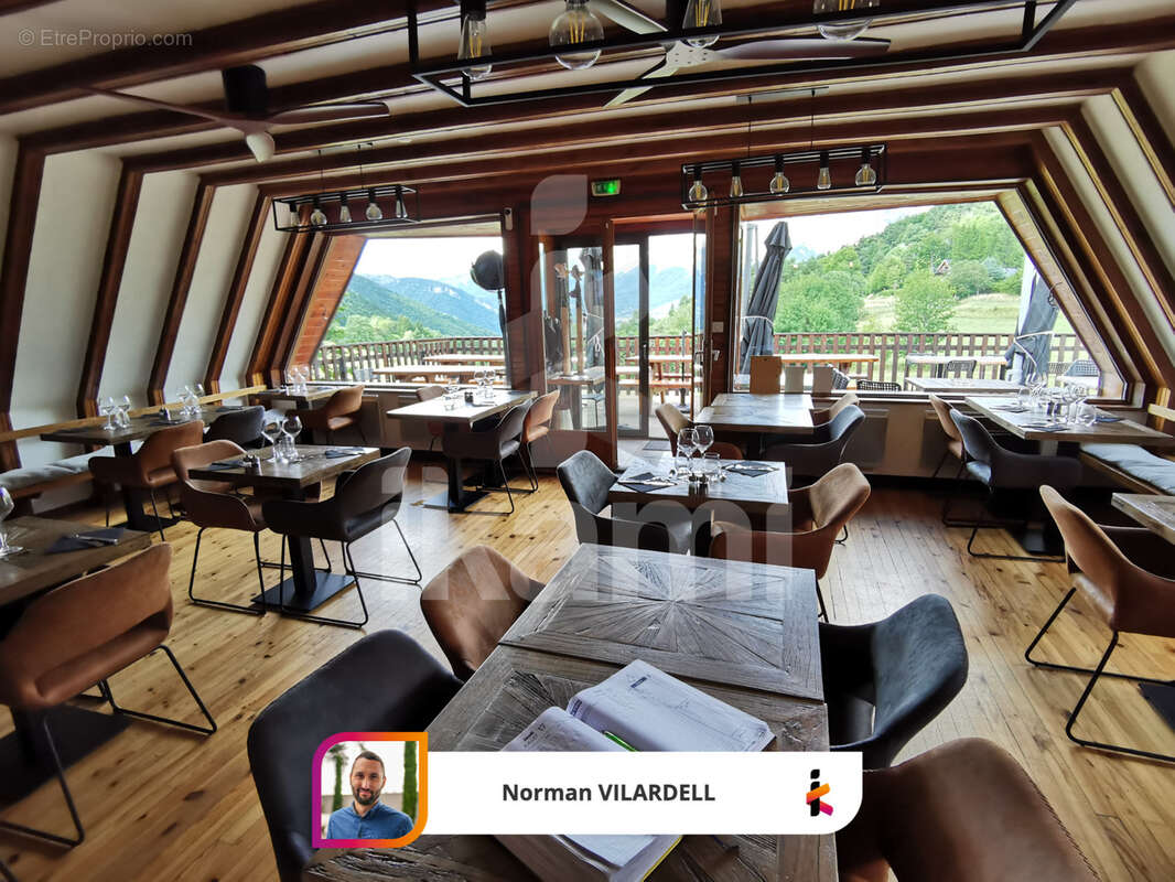 Commerce à CHATEAU-BERNARD