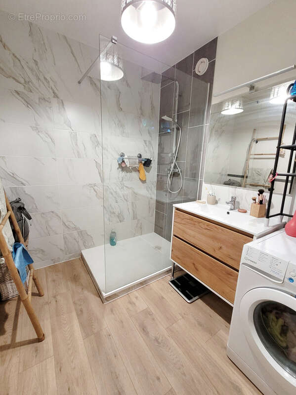 Appartement à SAINT-ANDRE-LES-VERGERS