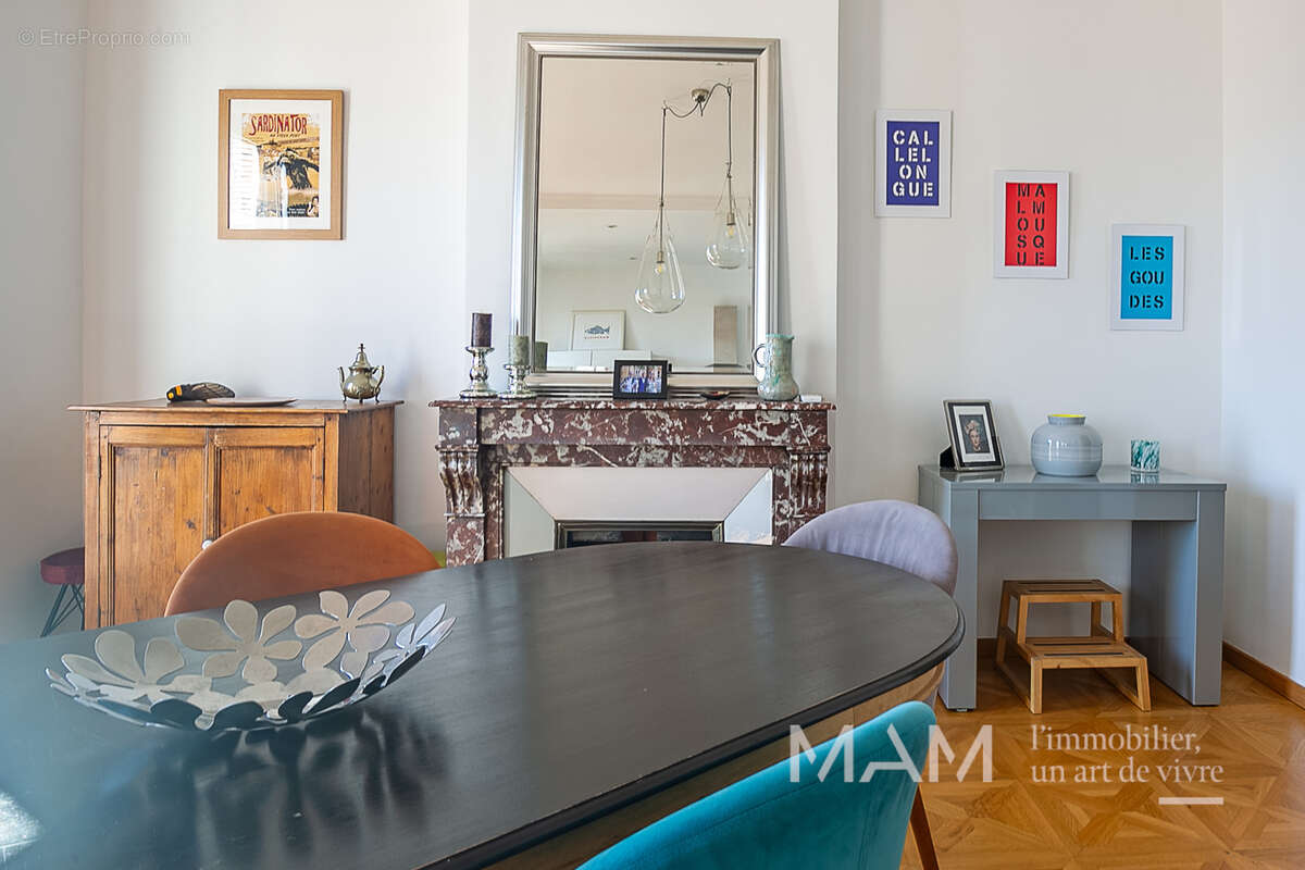Appartement à MARSEILLE-6E