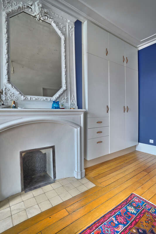 Maison à FONTAINEBLEAU