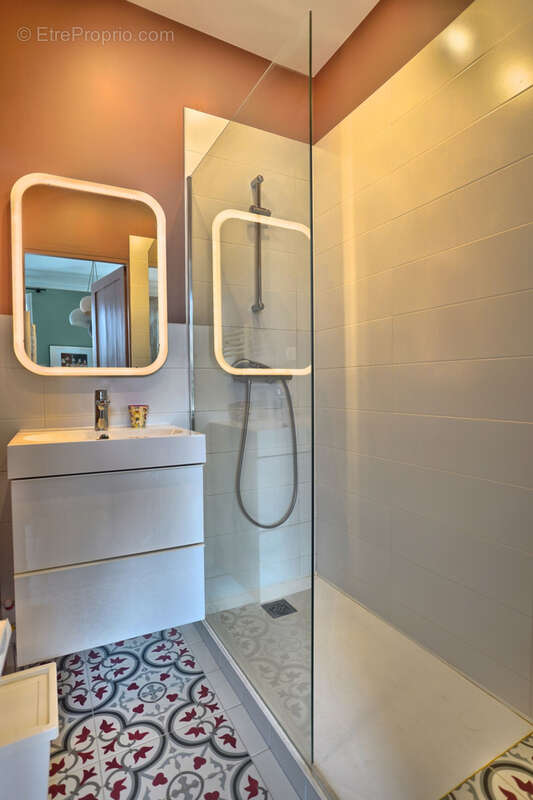 Maison à FONTAINEBLEAU