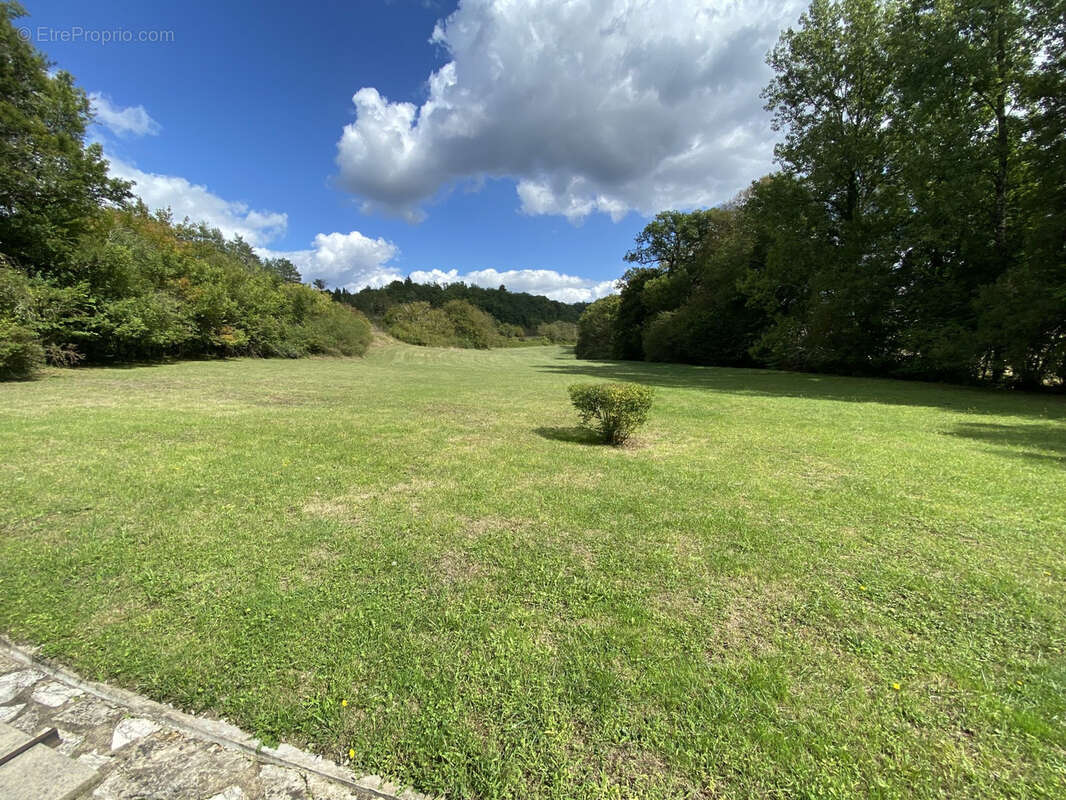 Maison à SAINT-ASTIER
