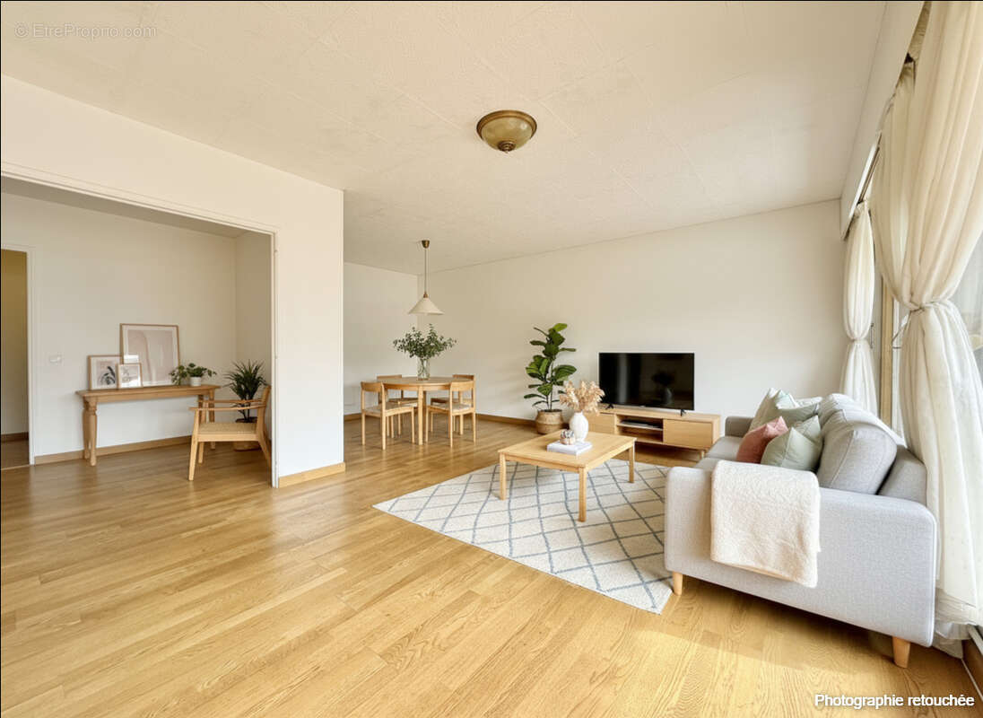 Appartement à MARSEILLE-6E