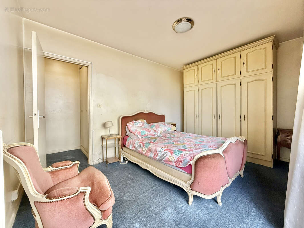 Appartement à MARSEILLE-6E