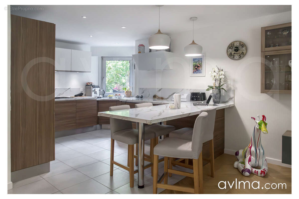 Appartement à LA CELLE-SAINT-CLOUD