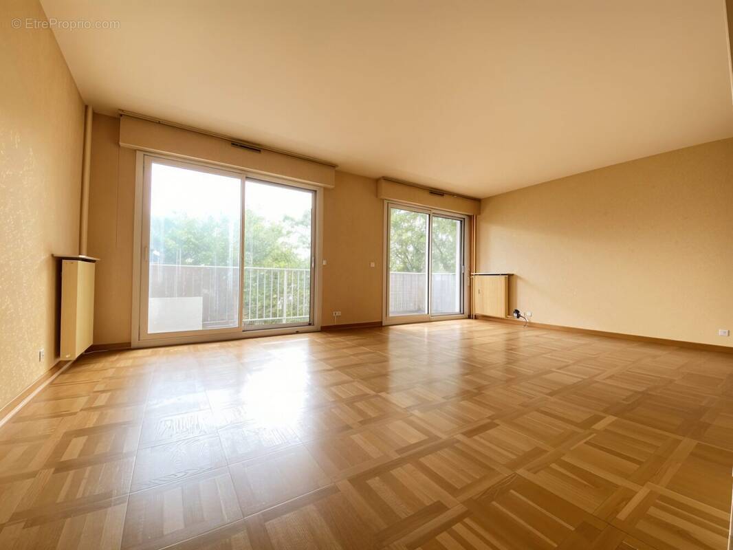 Appartement à JUVISY-SUR-ORGE