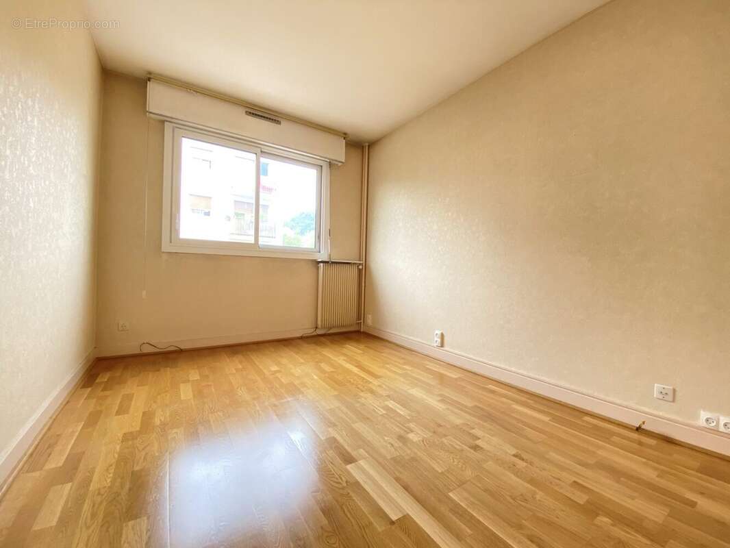 Appartement à JUVISY-SUR-ORGE