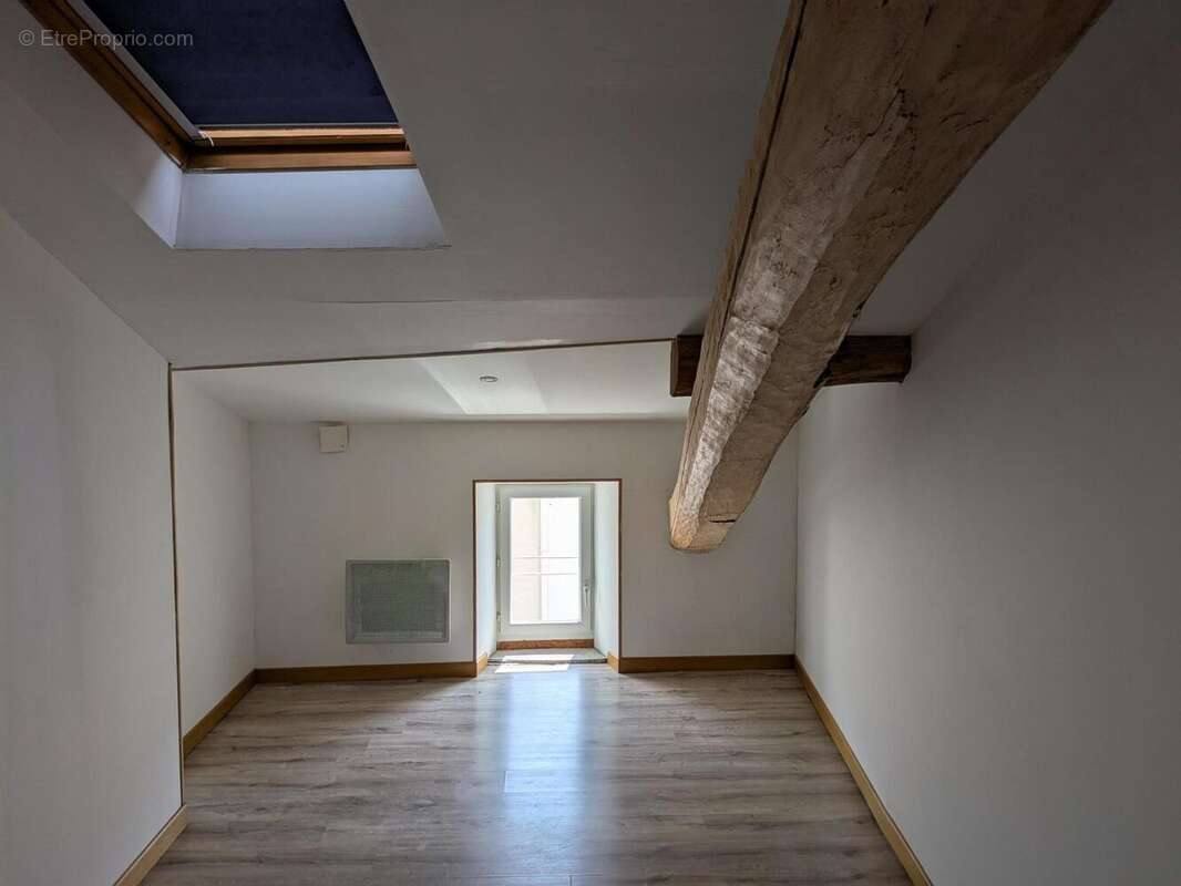 Maison à MAUZE-SUR-LE-MIGNON