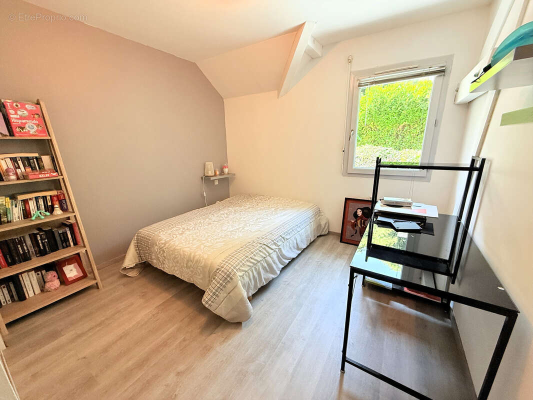 Maison à SAINT-JEOIRE-PRIEURE