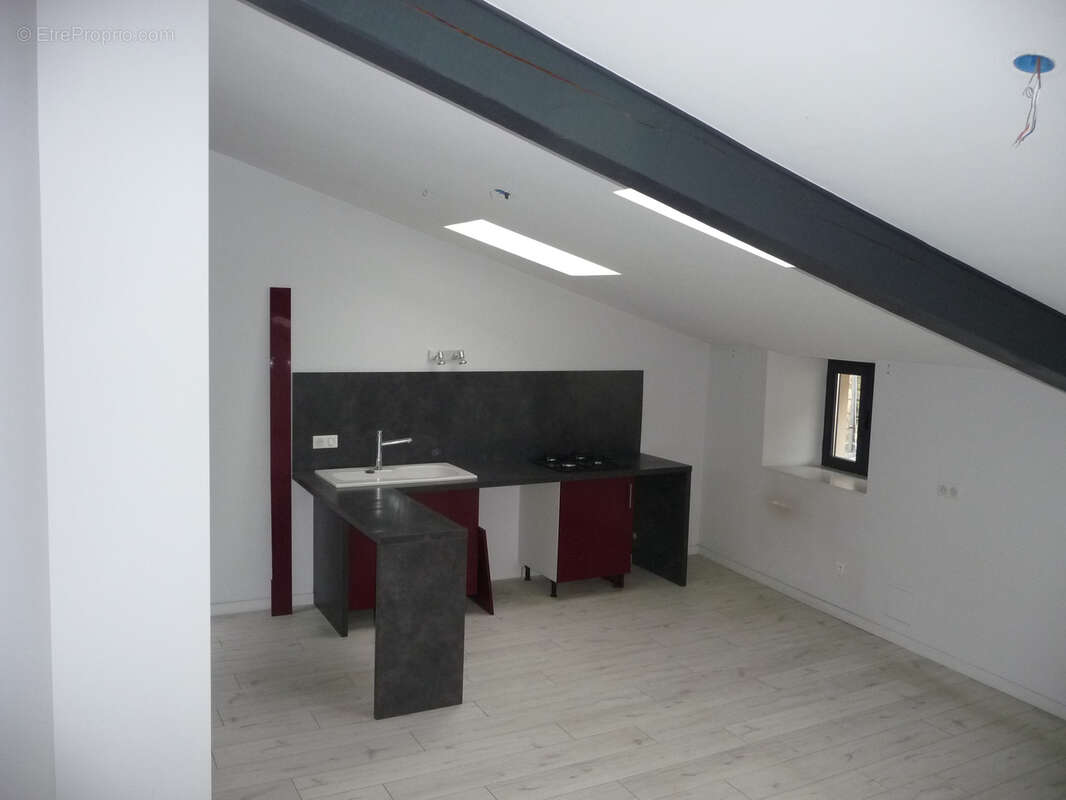 Commerce à MONTBRISON