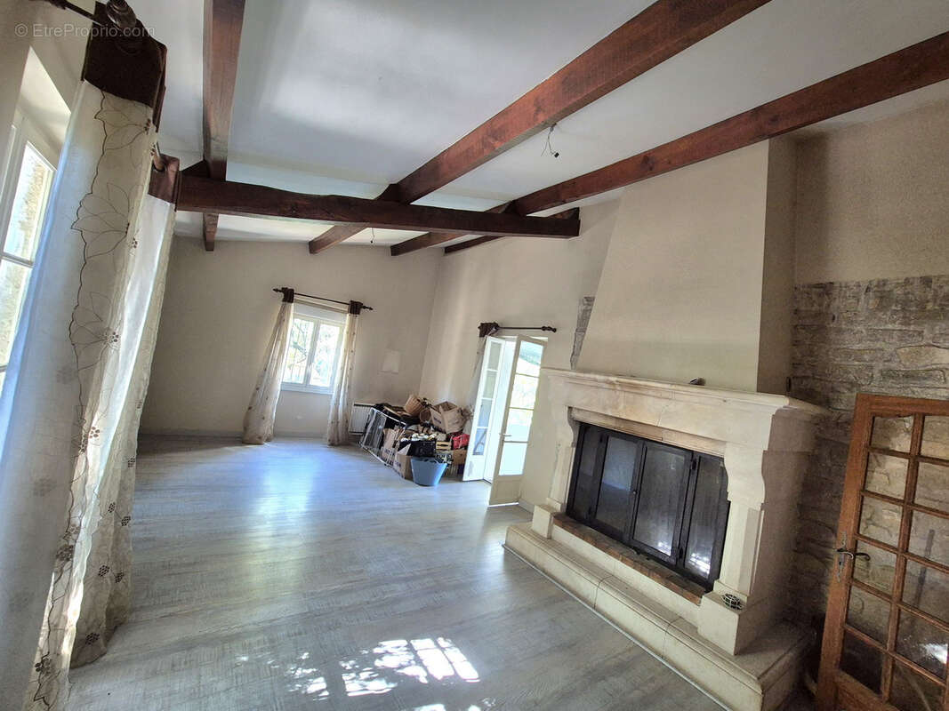 Maison à SAINT-MARTIN-DE-VALGALGUES