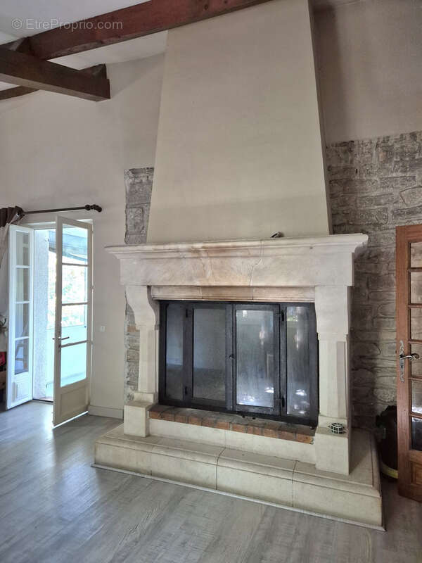 Maison à SAINT-MARTIN-DE-VALGALGUES