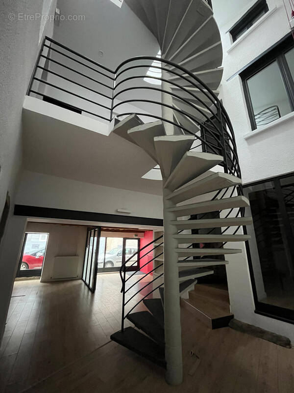 Commerce à MONTBRISON