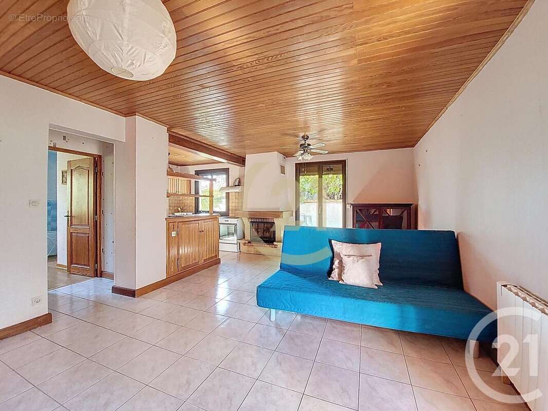 Maison à VILLENEUVE-LES-MAGUELONE