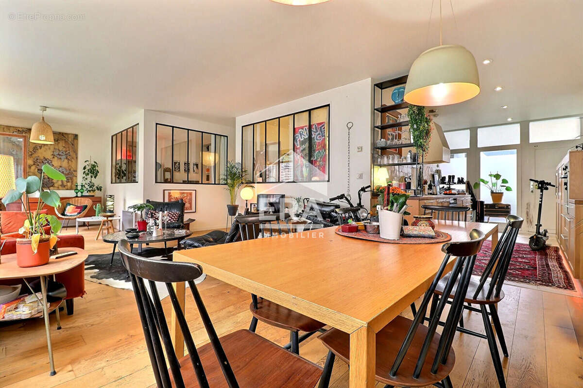 Appartement à SAINT-DENIS