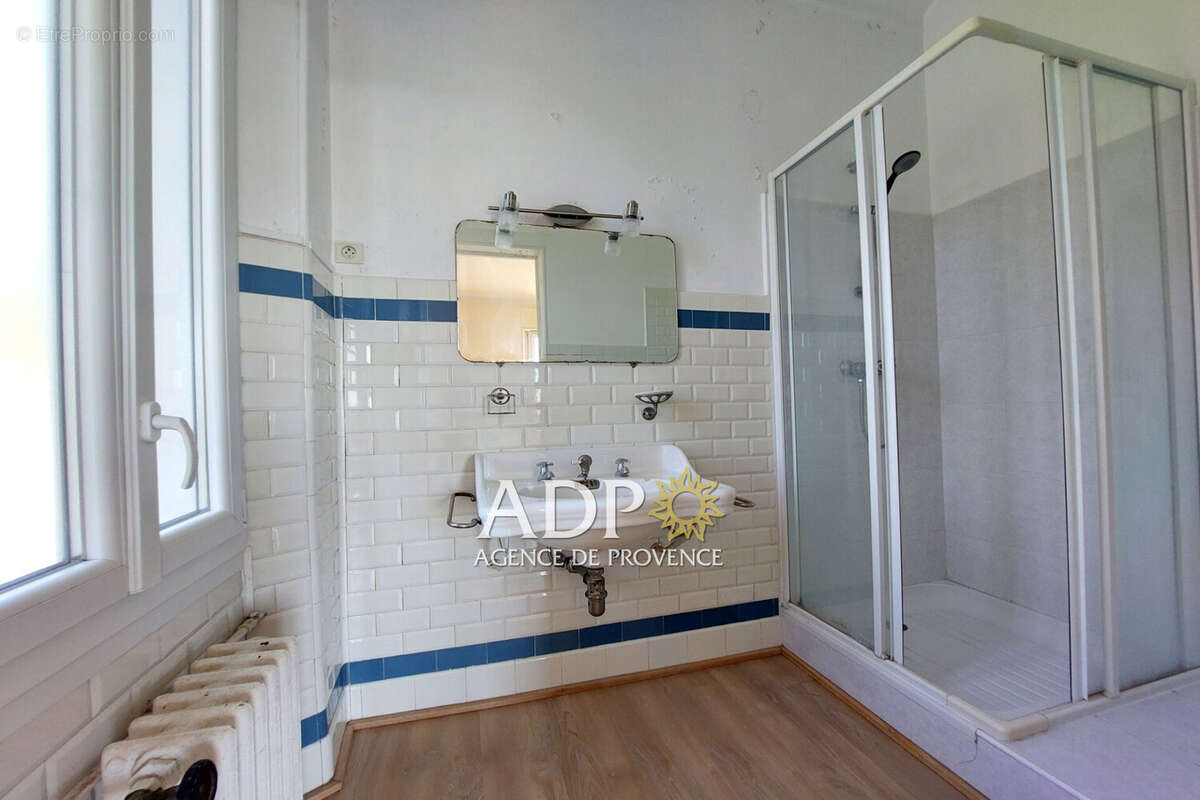 Appartement à MANDELIEU-LA-NAPOULE