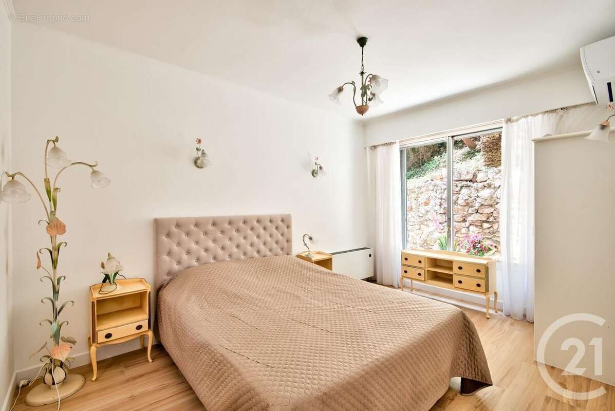 Appartement à VILLEFRANCHE-SUR-MER