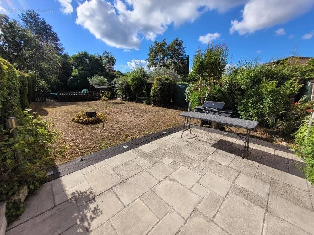 Maison à PEYMEINADE